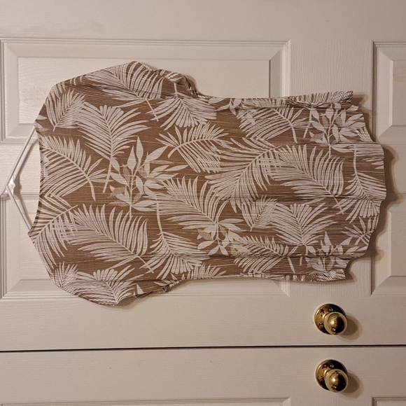 NWOT Tropical Print Top - Picture 5 of 7